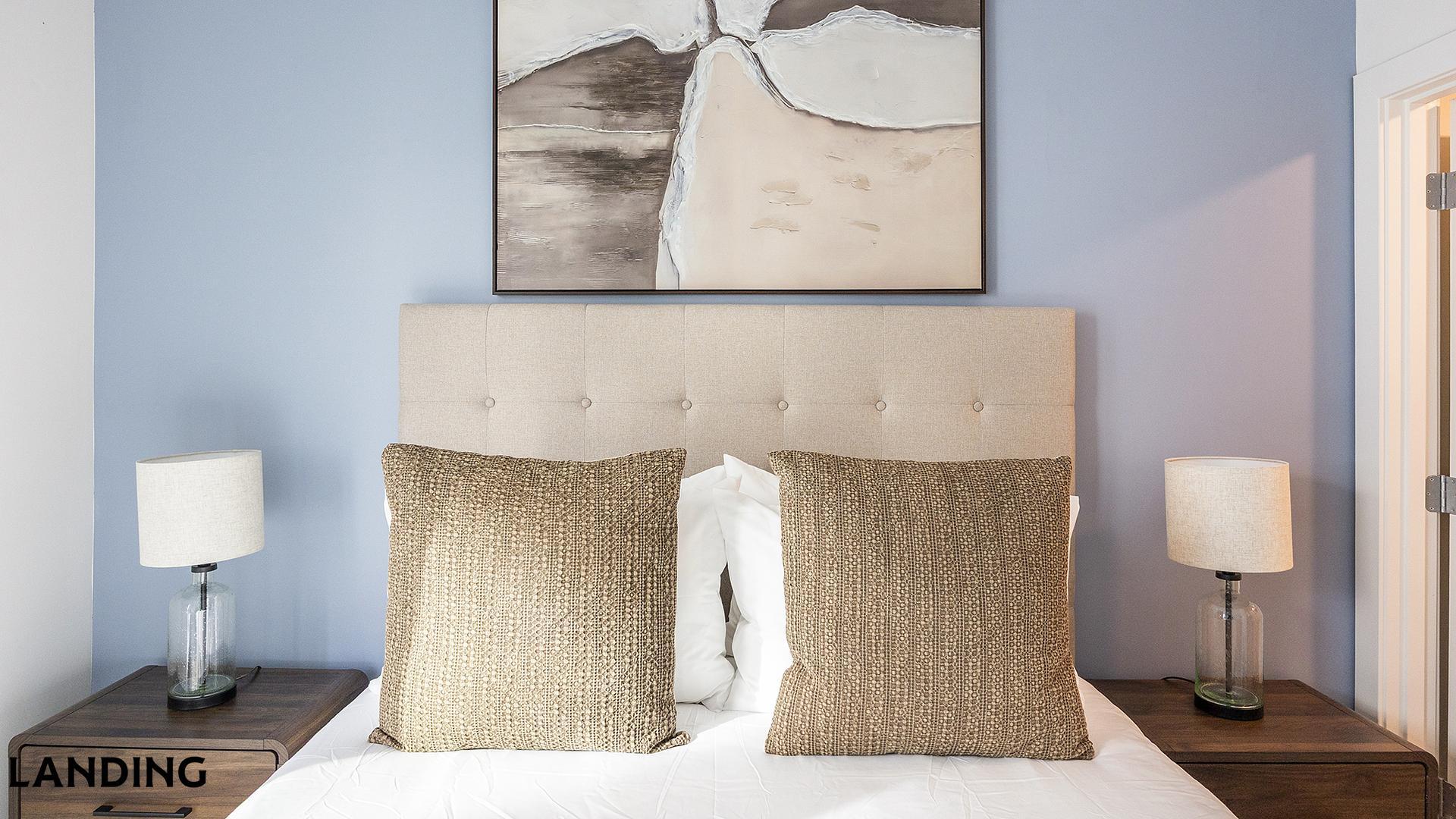 Building Photo - 707 S Farmer Ave