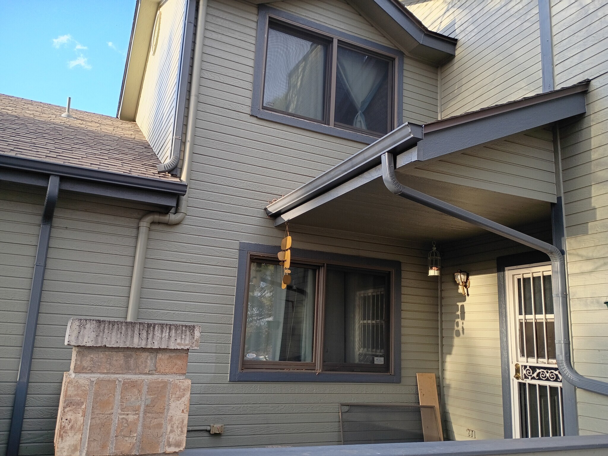 Building Photo - 9153 W Cedar Dr