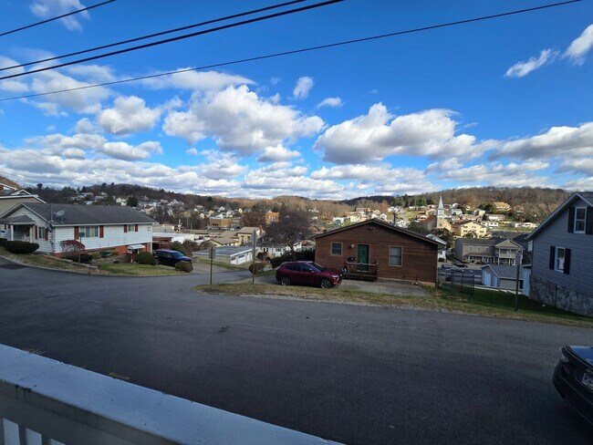 Building Photo - mad5865