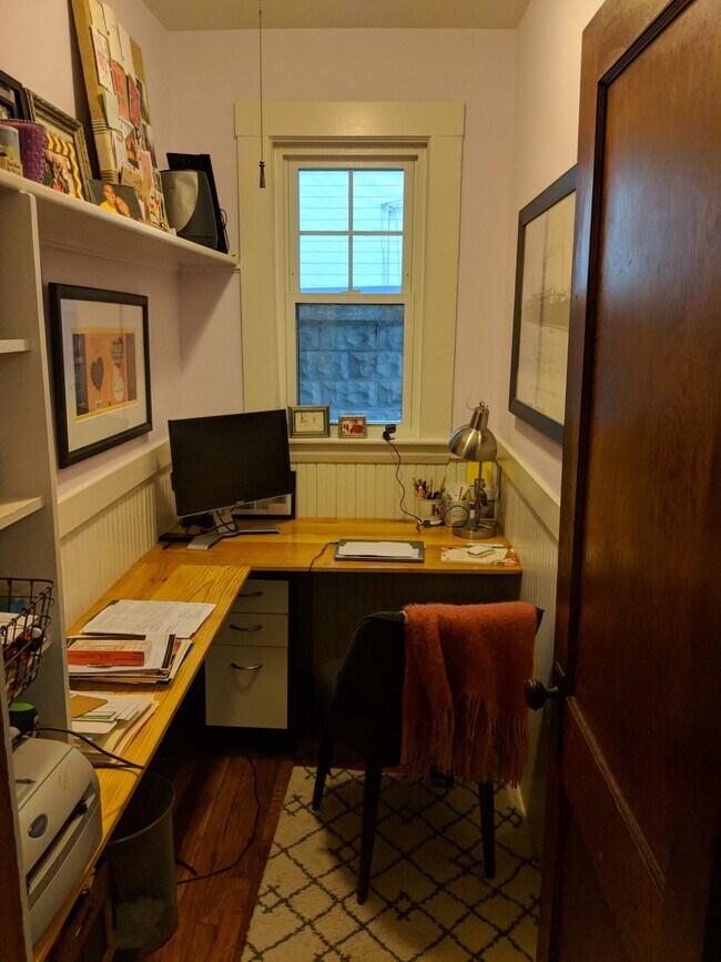 Building Photo - 76 Dudley St