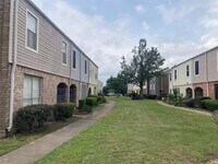 Building Photo - 9022 Wilcrest Dr