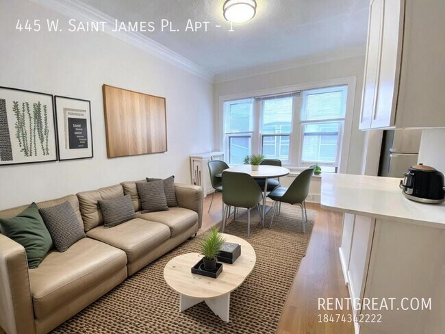 Building Photo - 445 W St James Pl