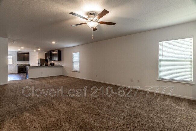 Building Photo - 3870 Trail de Paris