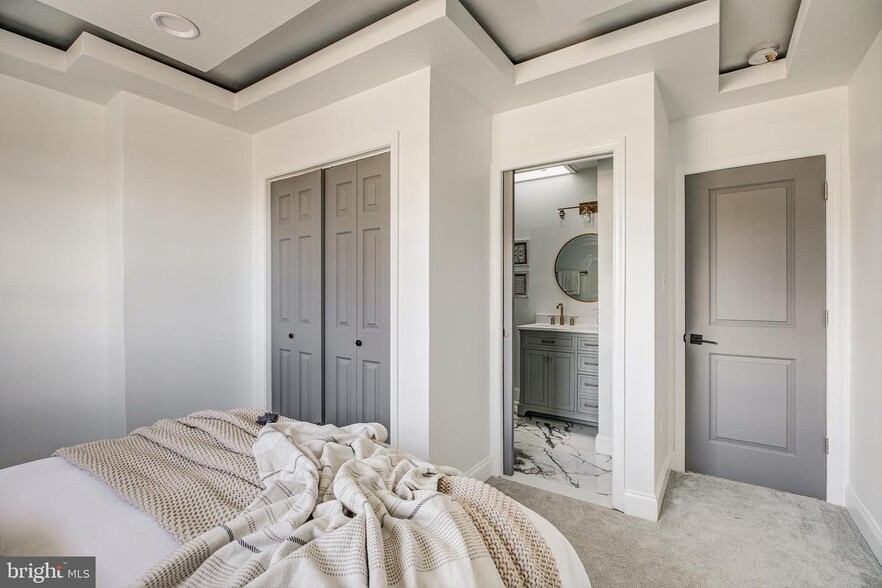 Building Photo - 630 Wildwood Pky