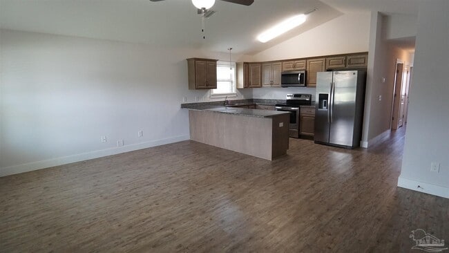 Building Photo - 138 Cottage View Dr