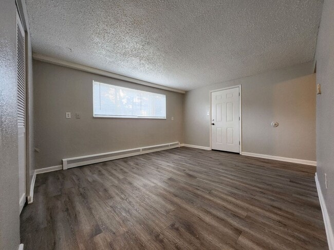 Building Photo - 7135 Alegre Cir