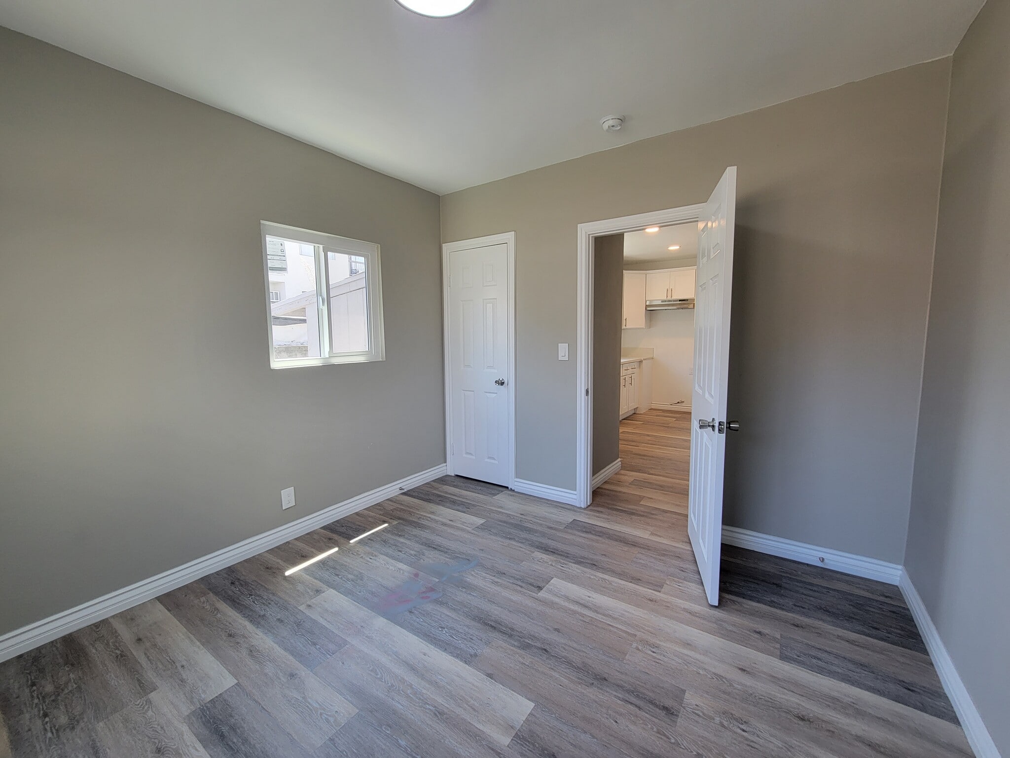 Building Photo - 3067 Harrington Ave