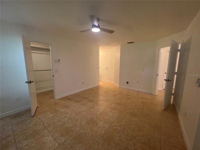 Building Photo - 22472 Tennyson Ave