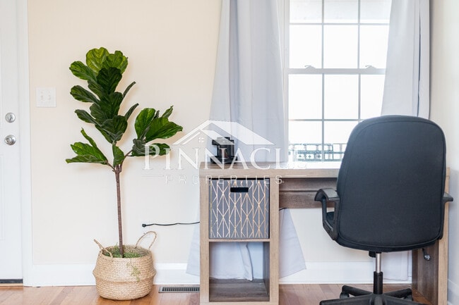 Bedroom 1 - 126 Tomahawk Industrial Park