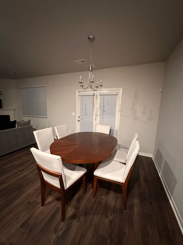 Building Photo - 3283 Hawthorn Farm Blvd