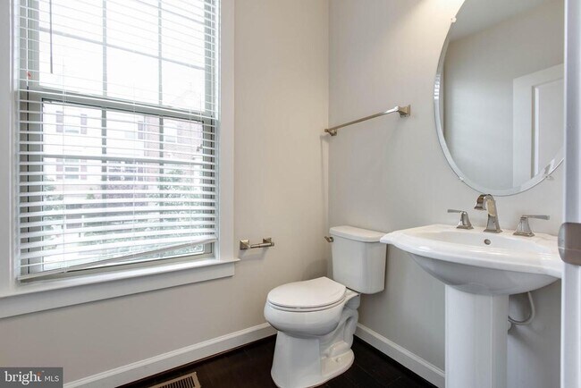 Building Photo - 7312 Taylor's Hill Ln