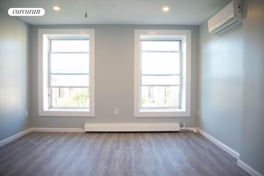 Building Photo - 162 W 123rd St