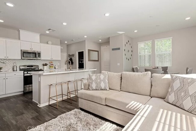 Building Photo - 30452 Hopetown Ln