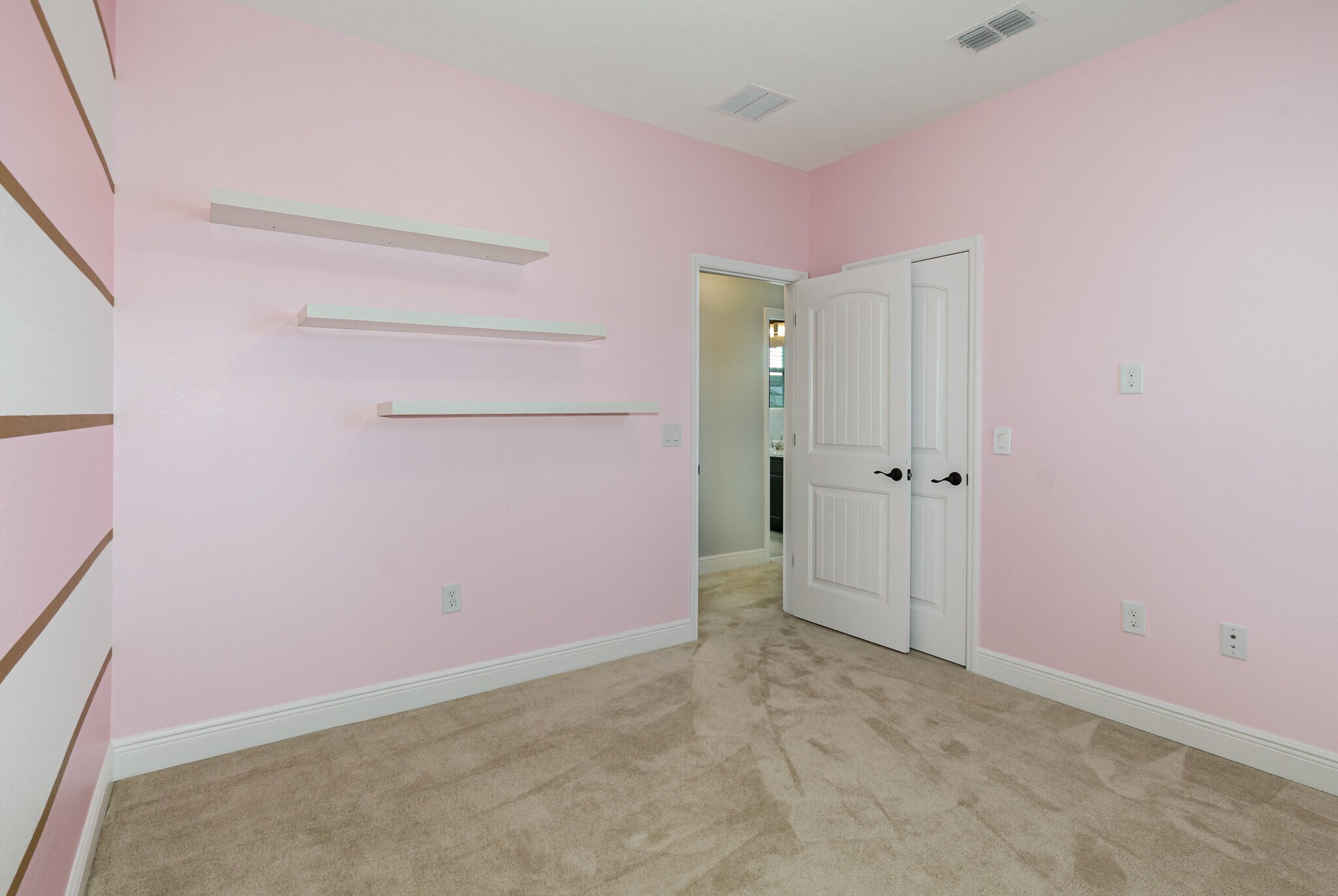 Building Photo - 2135 Standing Rock Cir