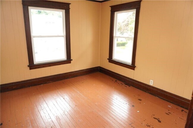 Building Photo - 244 Post Ave