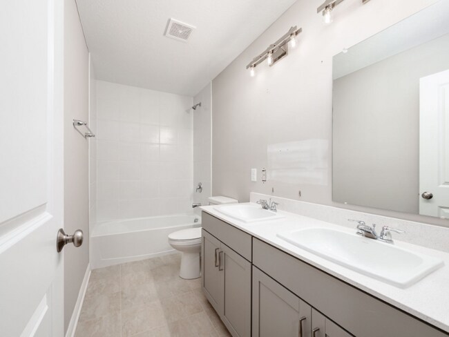 Building Photo - 6972 Turnstone Lp