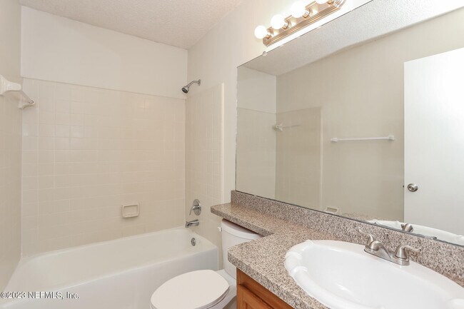 Building Photo - 11167 Caroline Crest Dr