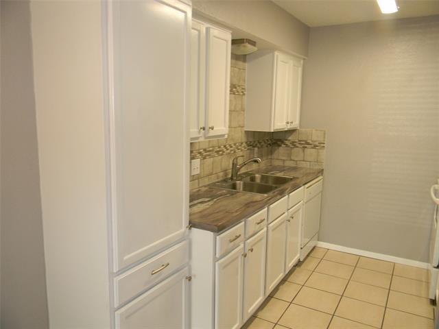 Building Photo - 7024 Crosstimbers Ln