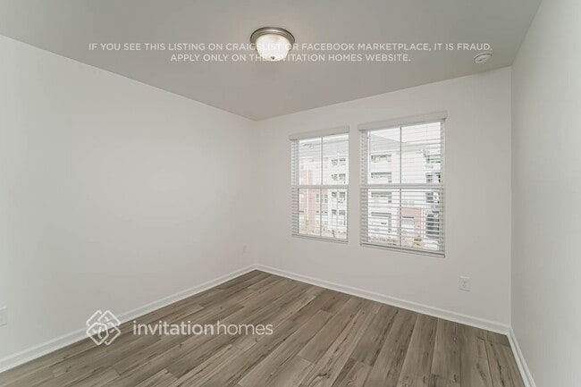 Building Photo - 5027 Ragsdale Dr