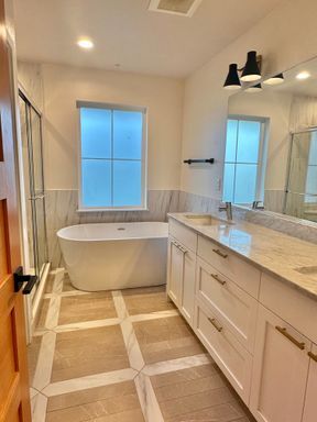 Building Photo - Stunning 3 bed Farmhouse + Bonus Space in ...