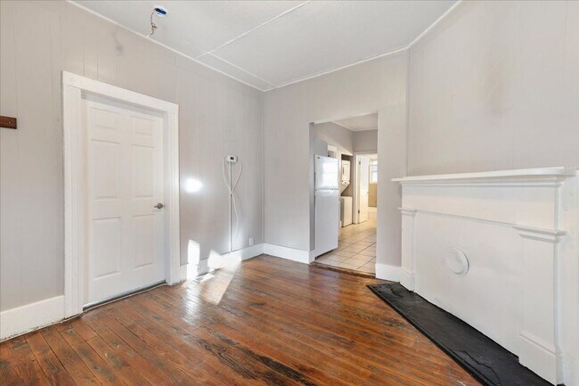 Building Photo - 1708 Lennox Ct