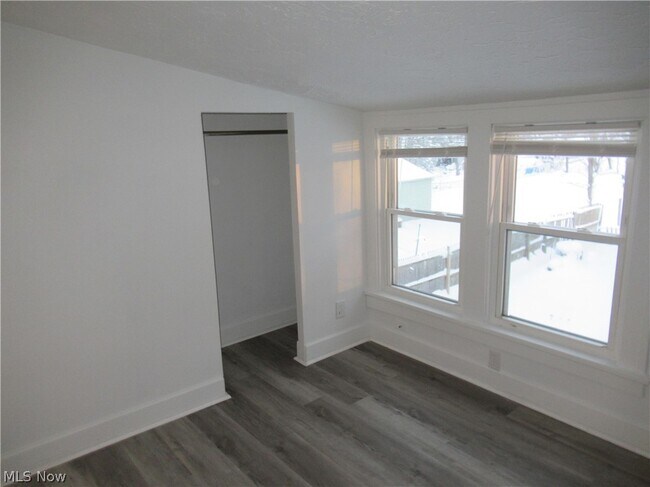 Building Photo - 4482 Liberty Rd