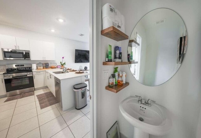 Building Photo - 12869 SW 233rd St