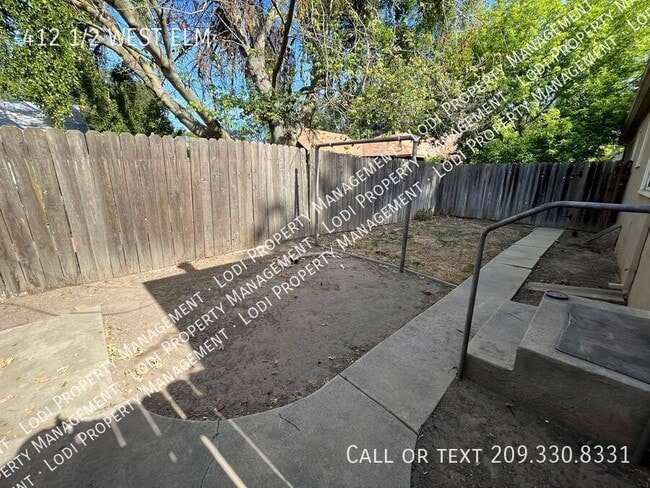 Building Photo - 412 1/2 WEST ELM-