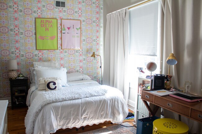 Building Photo - 1814 Greene St