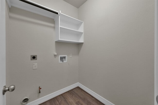 Building Photo - 40510 Berylline Ln.