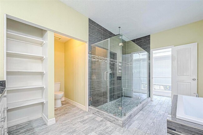Building Photo - 318 N Cypress Estates Cir