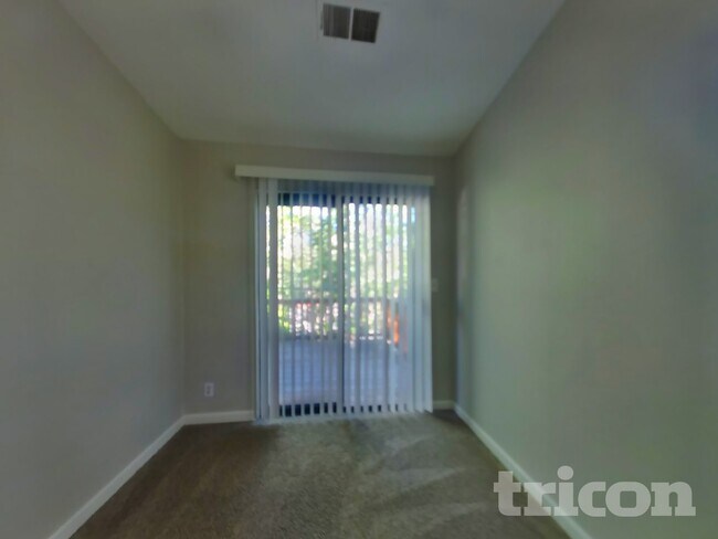 Building Photo - 1165 Buena Vista Ave