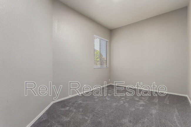 Building Photo - 3447 W Via Montoya Dr