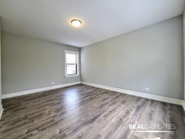 Building Photo - 1 bedroom in EVANSTON IL 60202