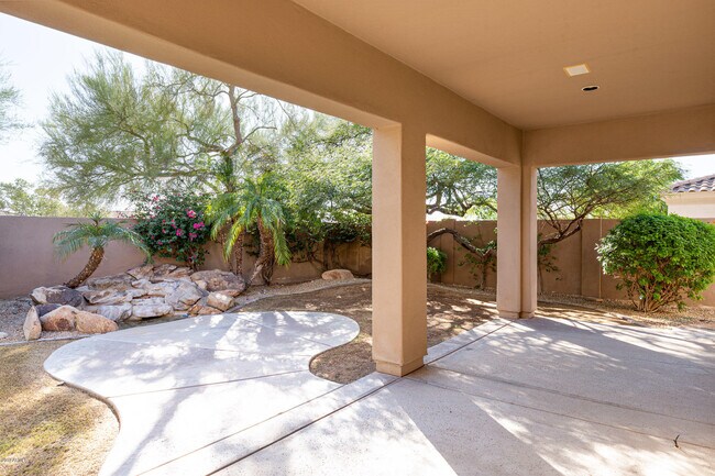 Building Photo - 11183 E Beck Ln