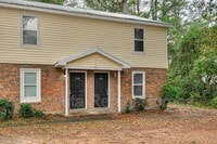 Building Photo - 140 Chalet North CT