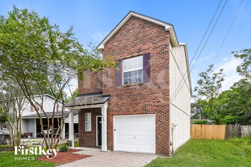 Building Photo - 8536 Dandy Ave