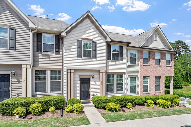 Building Photo - 731 Maypearl Ln