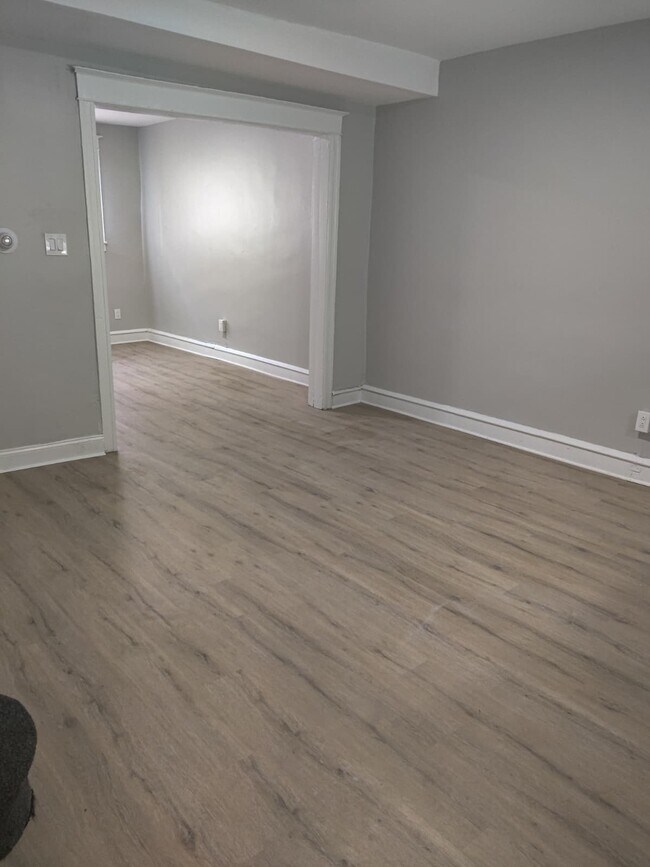 Primary Photo - 1530 S Corlies St