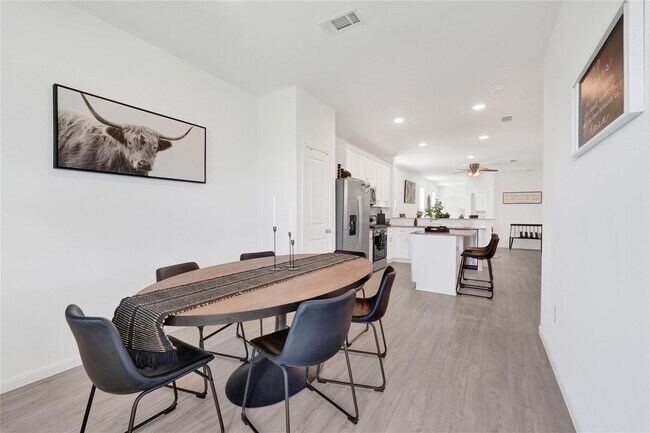 Building Photo - 23823 Escardilla Dr