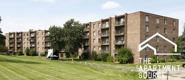 Building Photo - 525 N Quentin Rd