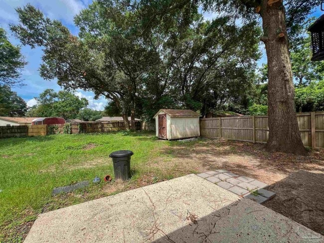 Building Photo - 2819 Godwin Ln