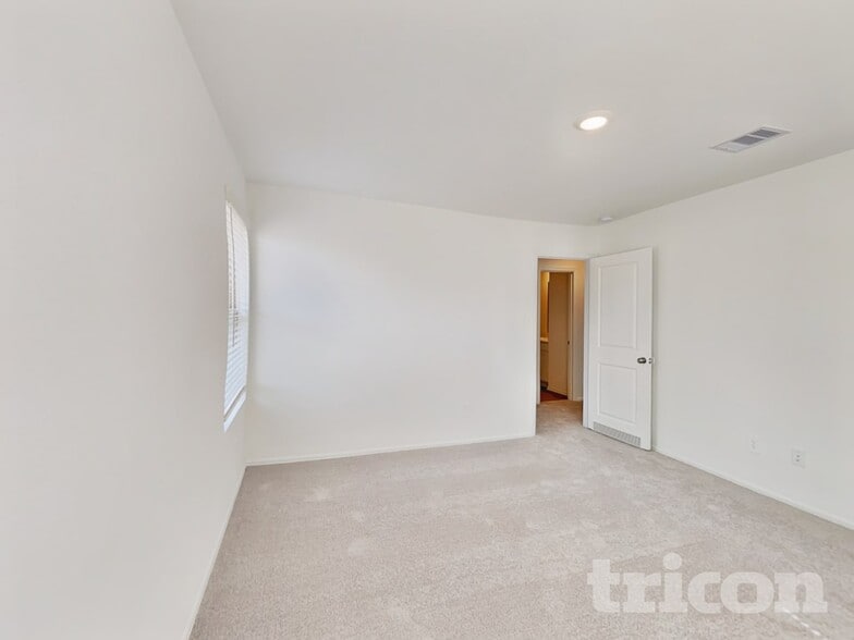 Building Photo - 3023 Twisted Myrtle Dr