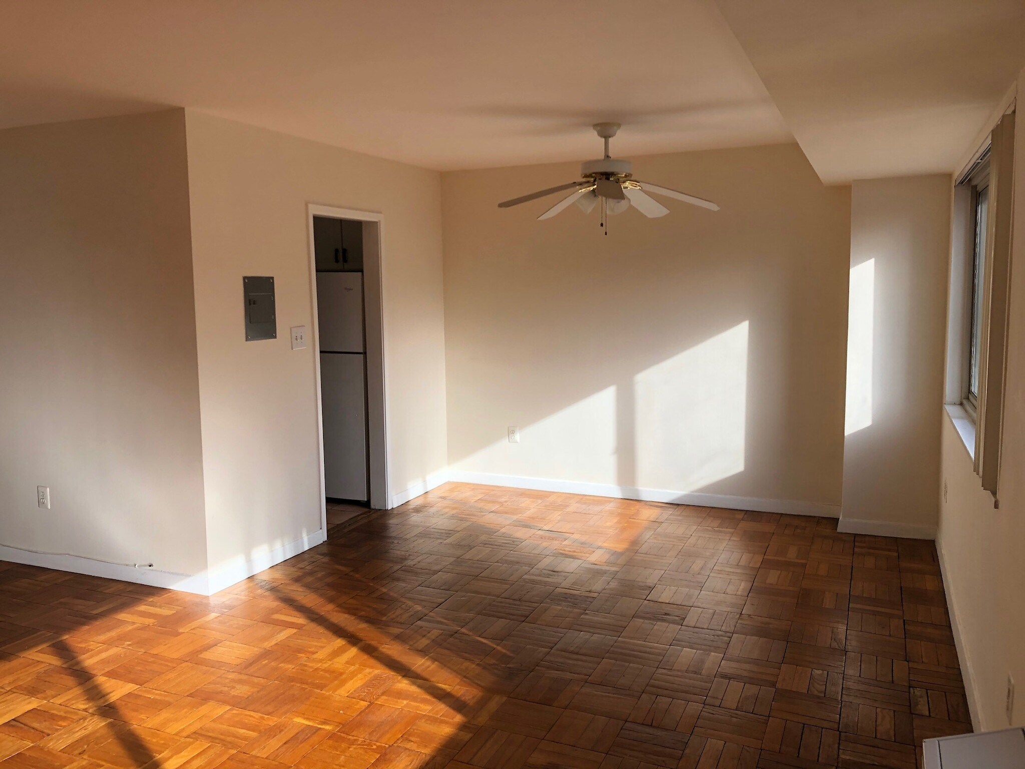 View of Dining area and doorway to kitchen - 3900 Tunlaw Rd NW