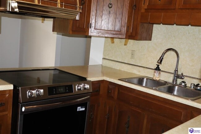 Building Photo - 143 Santa Fe Trl