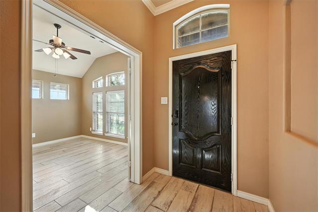 Building Photo - 624 Cypress Hill Dr