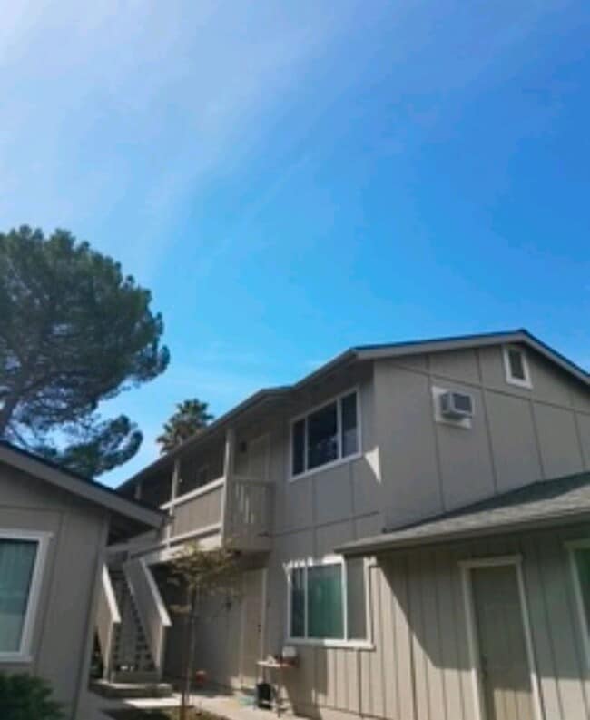 Building Photo - 1 bed 1 bath