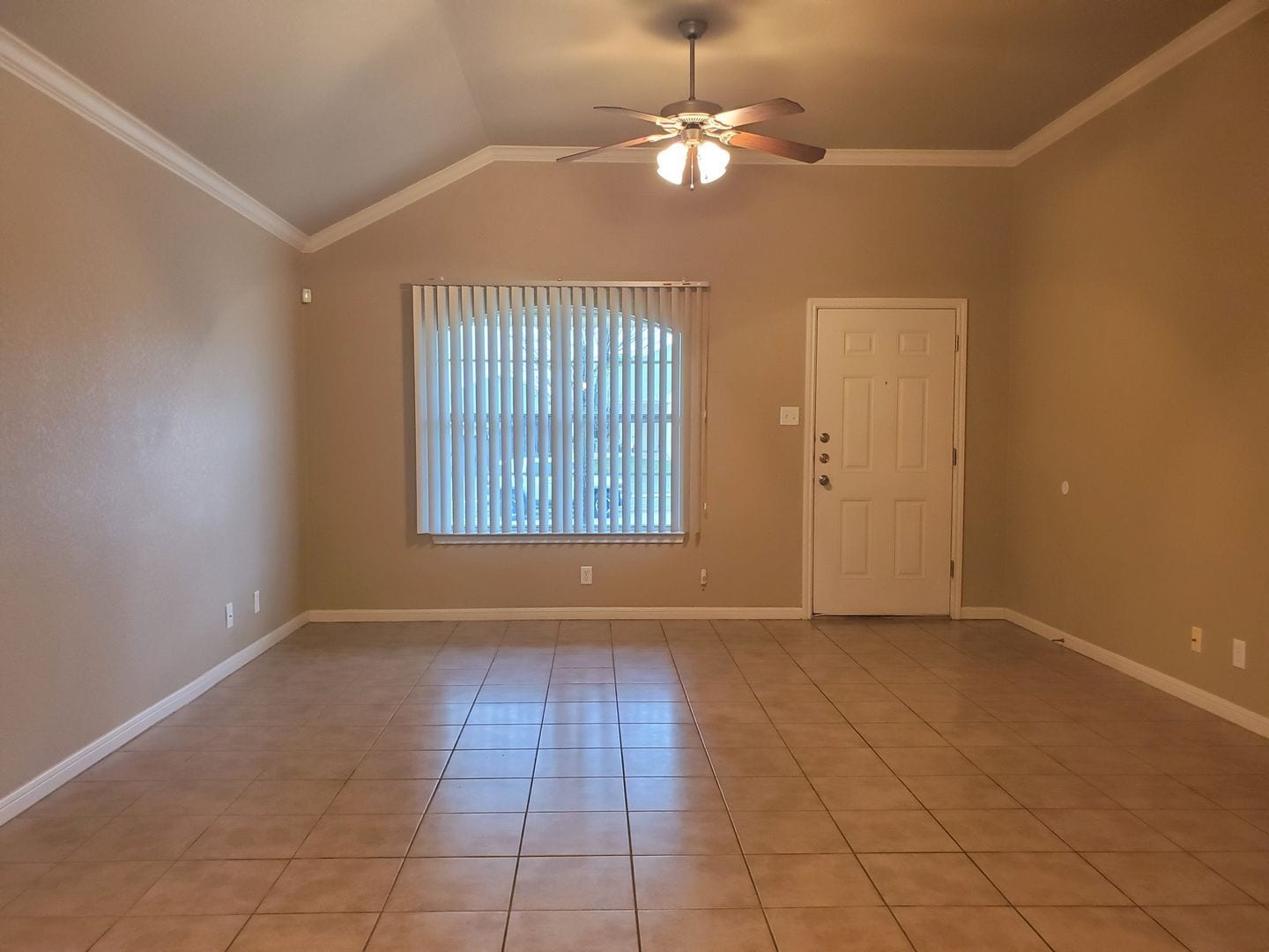 Building Photo - 1306 Powder River Dr