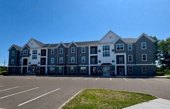 Building Photo - 1208 John Vanzandt Dr