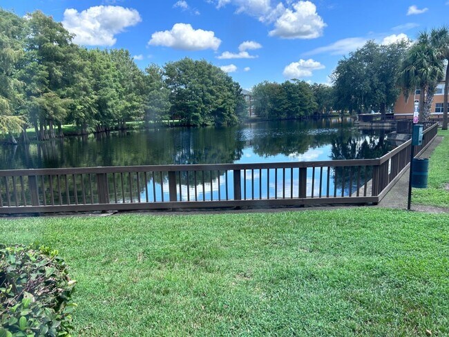 Building Photo - 1 Bed / 1 Bath Condo in Venetian Place, East Orlando nr Airport